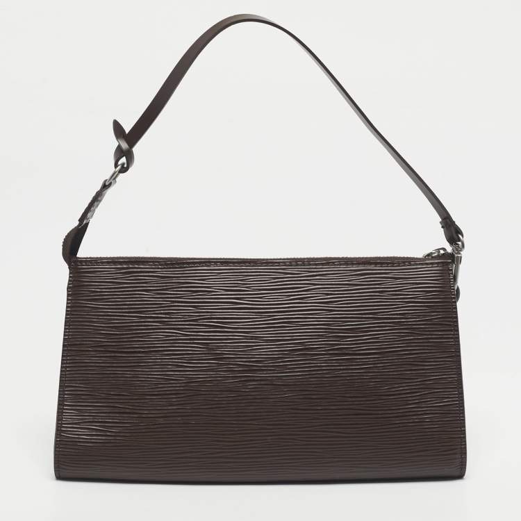 Pre Owned Louis Vuitton Moka Epi Leather Pochette Accessoires Bag