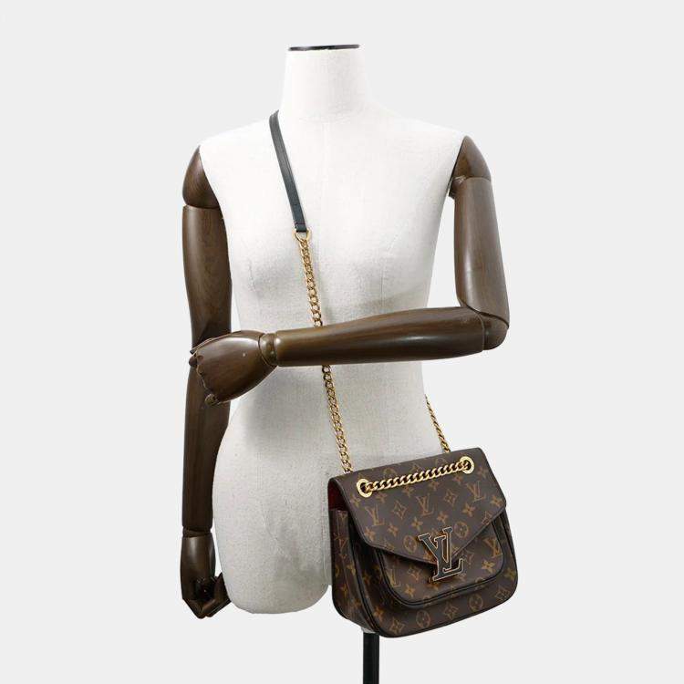 Pre Owned Louis Vuitton Passy Red Monogram