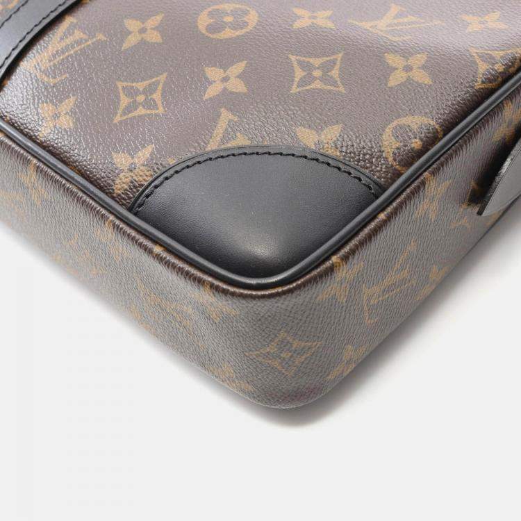 Pre Owned Louis Vuitton Porte-Documants Voyage Business Bag Monogram Macassar