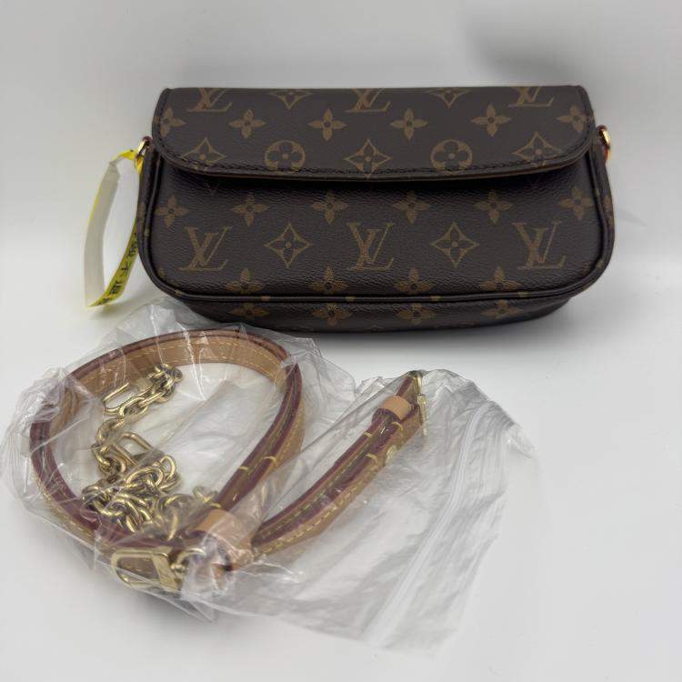 Pre Owned Louis Vuitton IVY Classic Monogram