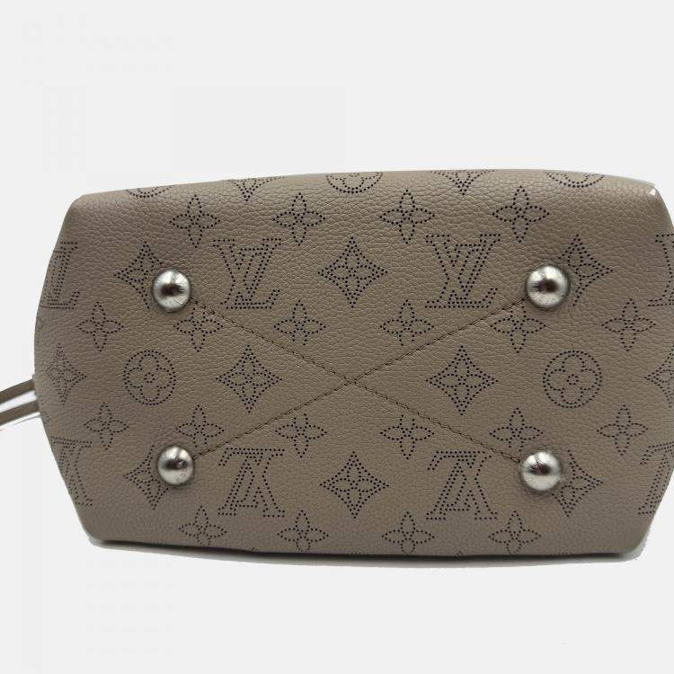 Pre Owned Louis Vuitton Bella Galet Monogram Mahina Shoulder Bag