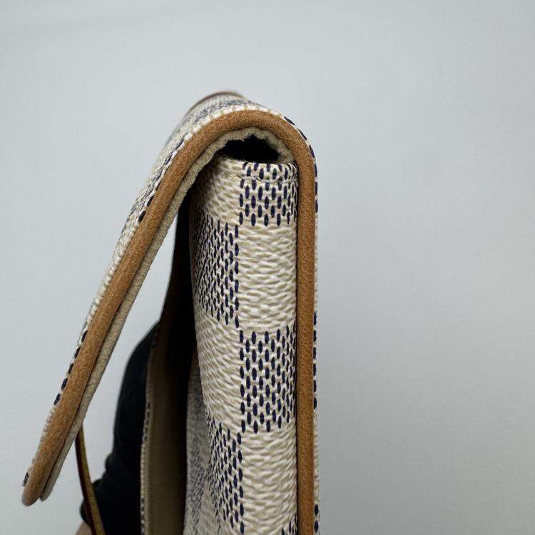 Pre Owned LV jewllery pouch white monogram canvas bag