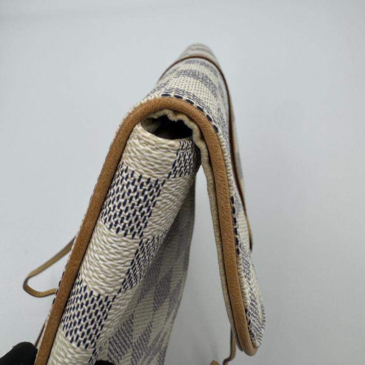 Pre Owned LV jewllery pouch white monogram canvas bag
