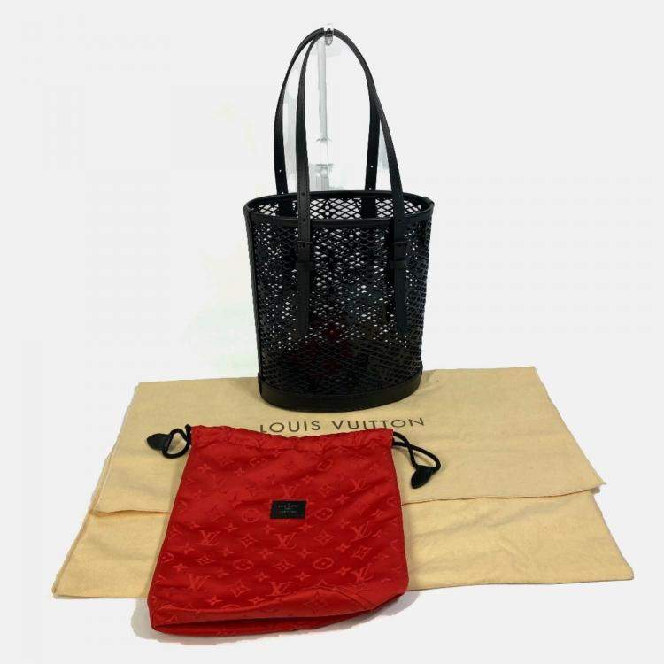 Pre Owned Louis Vuitton Monogram Lace PM Black Plastic Bucket Bag