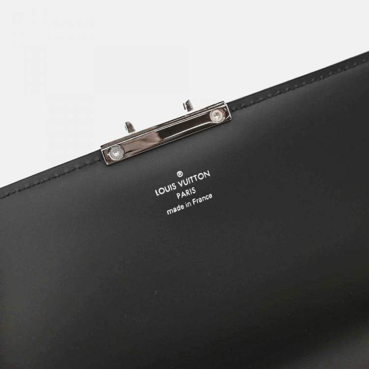 Pre Owned Louis Vuitton Black Epi Pochette Thames Clutch Bag