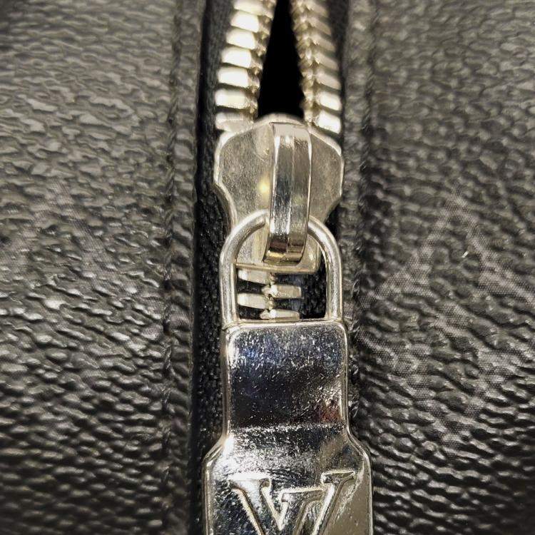 Pre Owned Louis Vuitton Blue Epi Monogram Danube PM