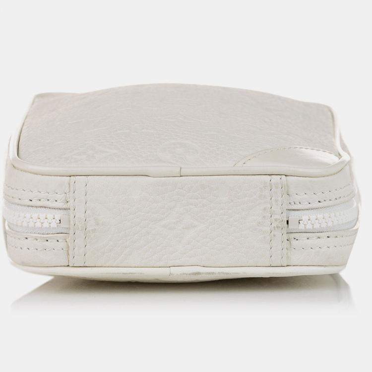 Pre Owned Louis Vuitton White Monogram Taurillon Utility Side 