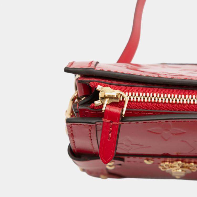 Pre Owned Louis Vuitton Red Monogram Vernis Trunk Clutch