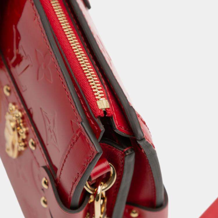Pre Owned Louis Vuitton Red Monogram Vernis Trunk Clutch