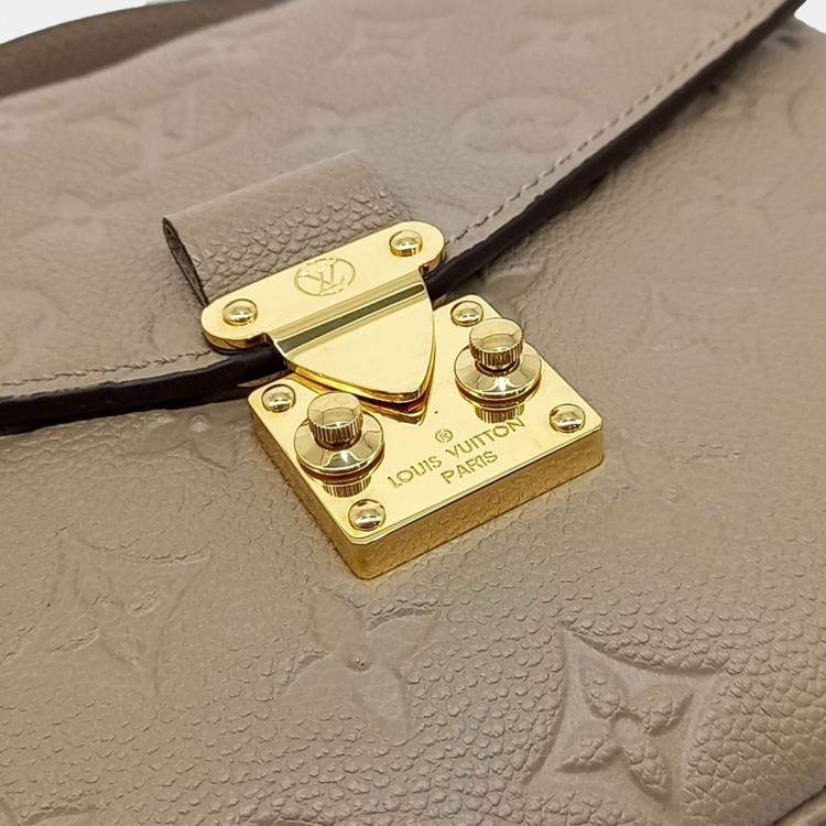 Pre Owned Louis Vuitton Beige Leather Empreinte Pochette Metis