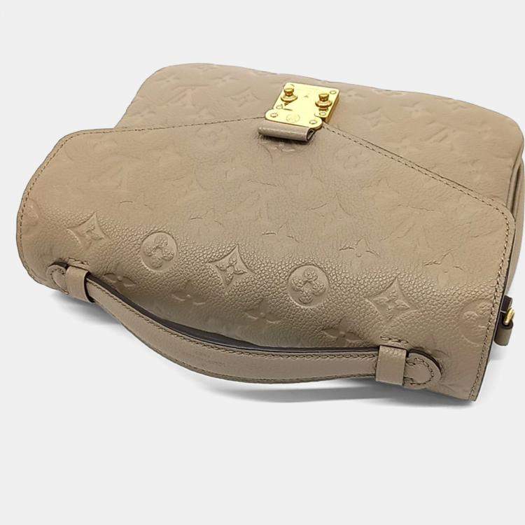 Pre Owned Louis Vuitton Beige Leather Empreinte Pochette Metis