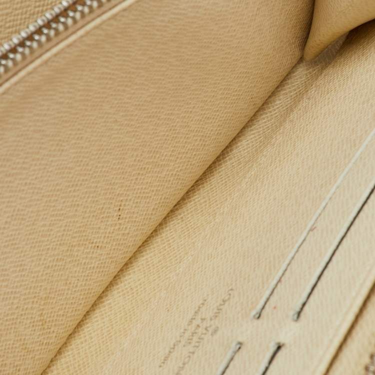 Pre Owned Louis Vuitton Ivorie Epi Leather Zippy Wallet