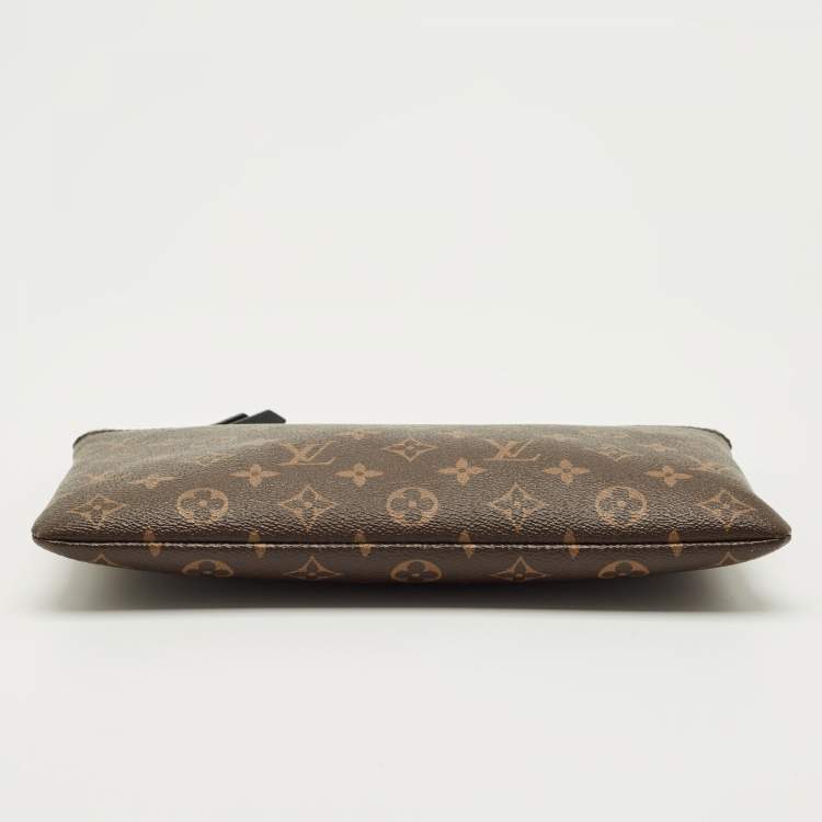 Pre Owned Louis Vuitton Black Monogram Canvas Daily Pouch