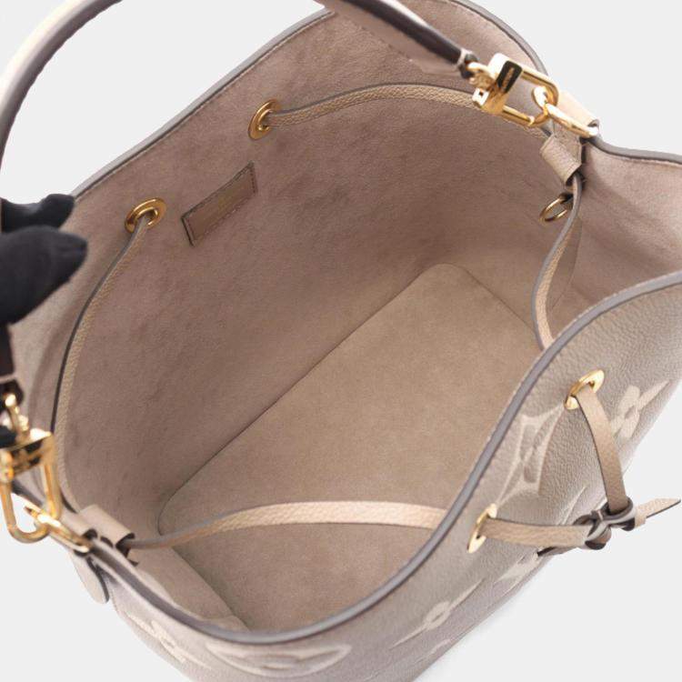Pre Owned Louis Vuitton Neonoe Mm Two-Tone Handbag In Monogram Empreinte Leather  Beige
