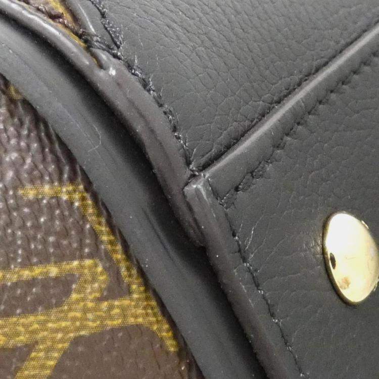 Pre Owned Louis Vuitton Monogram Kimono Mm Handbag