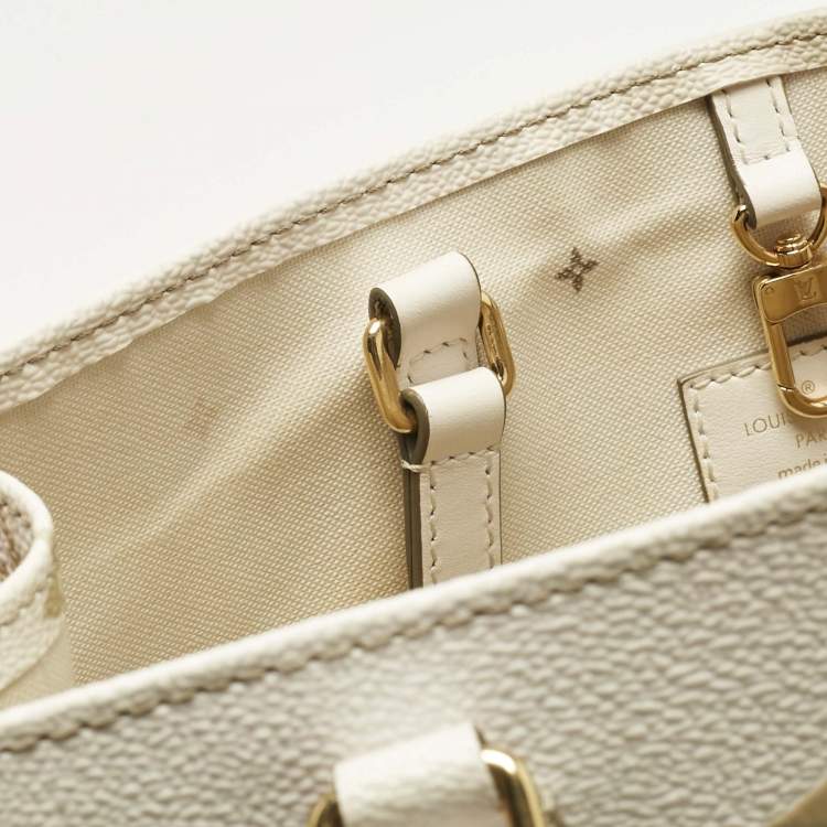 Pre Owned Louis Vuitton Sunset Khaki Monogram Giant Empreinte Leather Onthego MM Bag