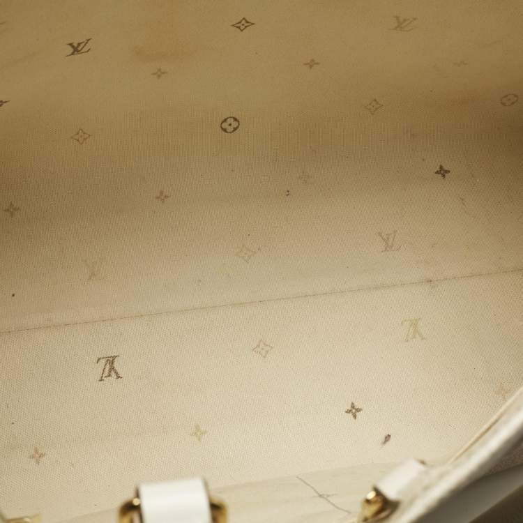 Pre Owned Louis Vuitton Sunset Khaki Monogram Giant Empreinte Leather Onthego MM Bag