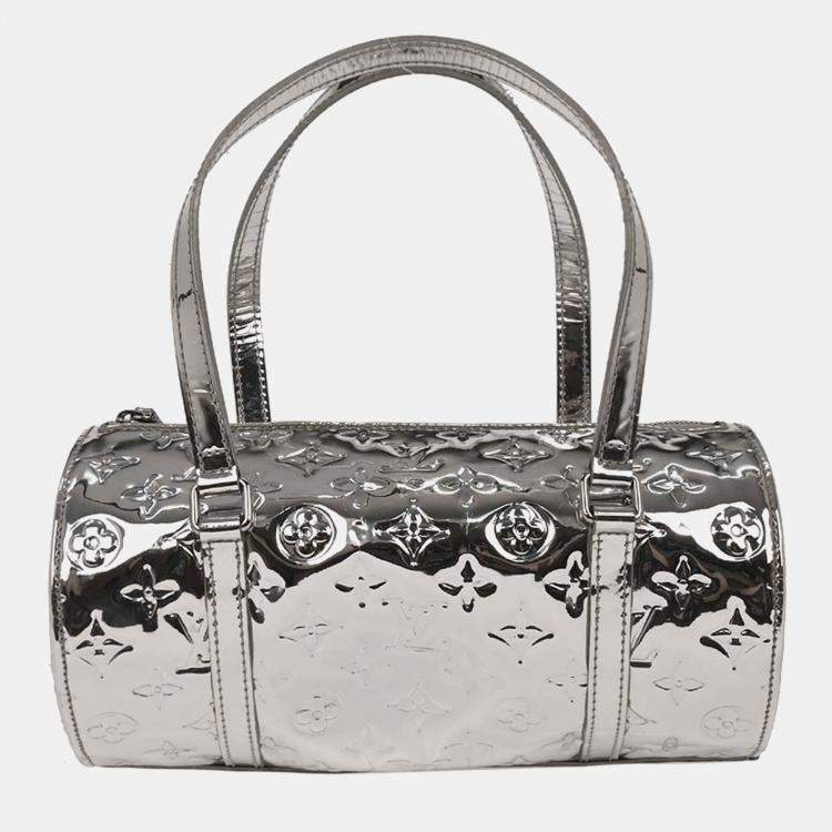 مملوكة مسبقًا Louis Vuitton Silver Monogram Miroir Papillon Handbag