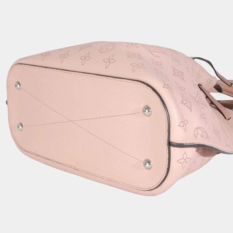 Pre Owned Louis Vuitton Magnolia Monogram Mahina Girolata