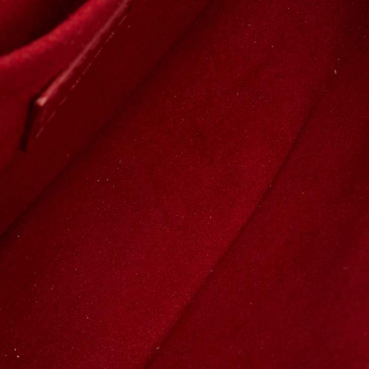 Pre Owned Louis Vuitton Ecarlate Leather New Wave Chain MM Bag