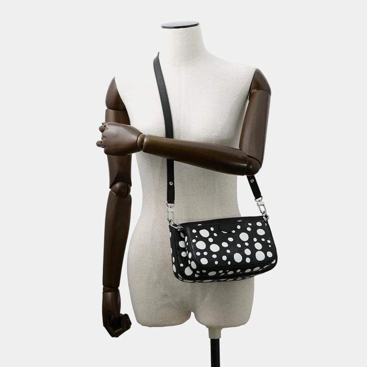 Pre Owned Louis Vuitton Lv X Yk Multi Pochette Accessoires Noir Monogram Empreinte Leather Infinity Dot