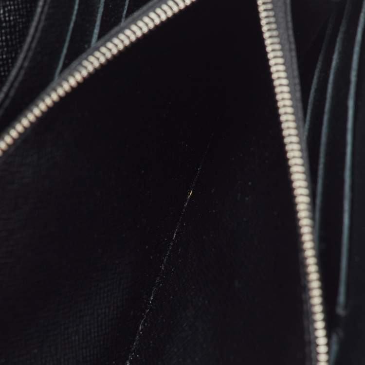 Pre Owned Louis Vuitton Light Denim Epi Leather Sarah Wallet