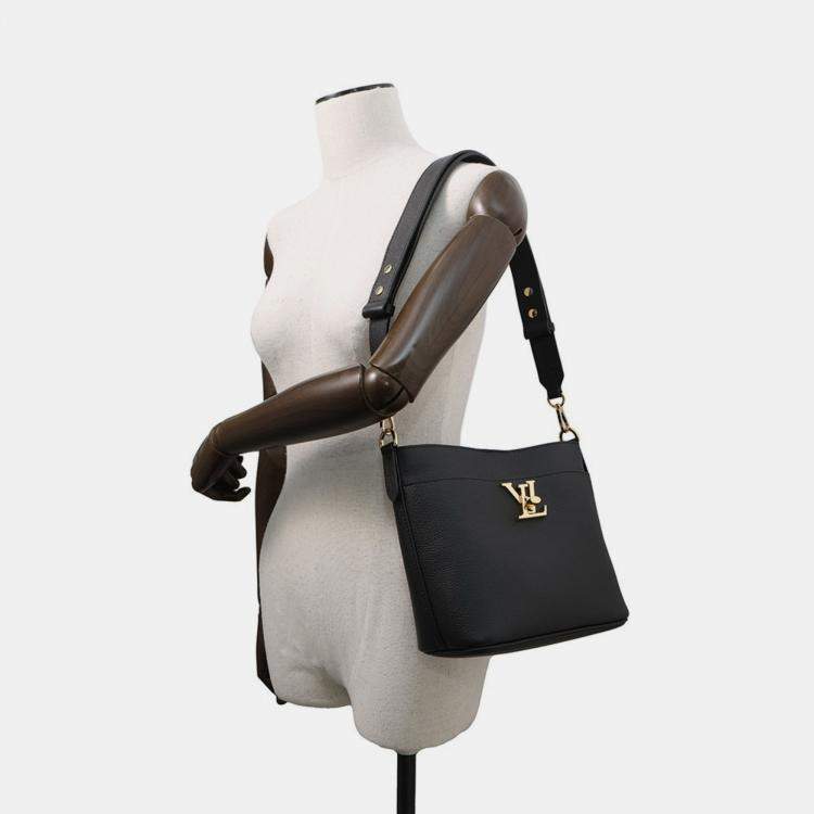 Pre Owned Louis Vuitton Rock & Walk Black Leather Shoulder Bag