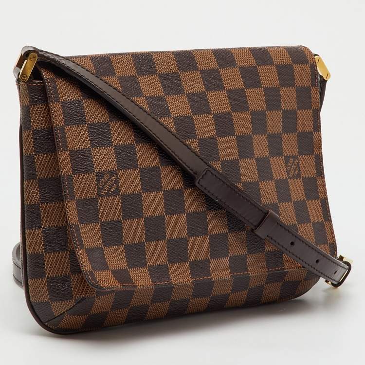 مملوكة مسبقًا Louis Vuitton Damier Ebene Canvas Musette Tango Bag