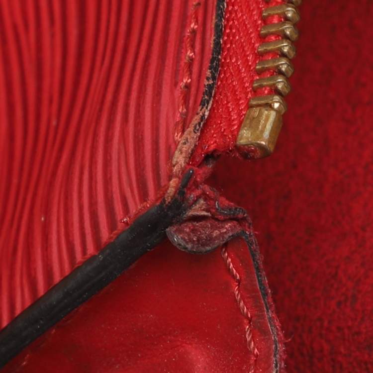 Pre Owned Louis Vuitton Castilian Red Epi Leather Pochette Accessoires Bag