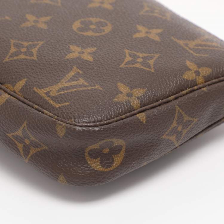 Pre Owned Louis Vuitton Monogram Canvas Pochette Accessoires