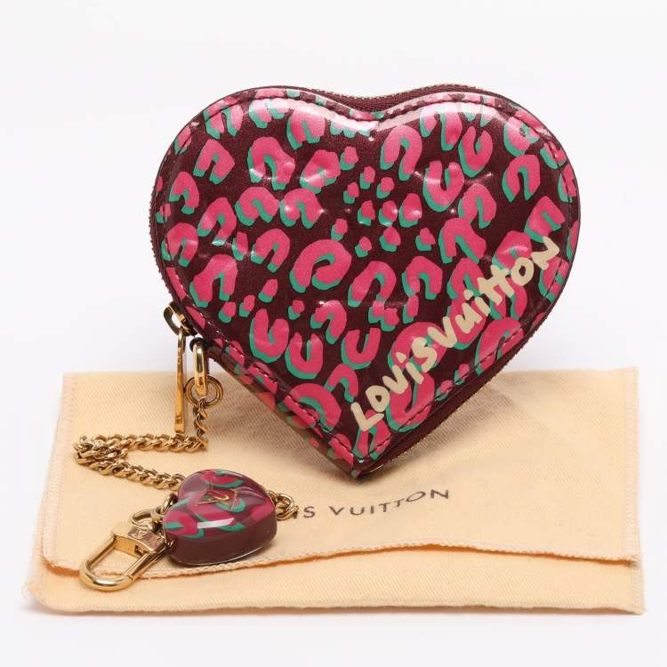 Pre Owned Louis Vuitton Vernis Leather Limited Edition Stephen Sprouse Heart Coin Purse