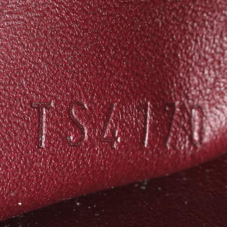 Pre Owned Louis Vuitton Vernis Leather Limited Edition Stephen Sprouse Heart Coin Purse