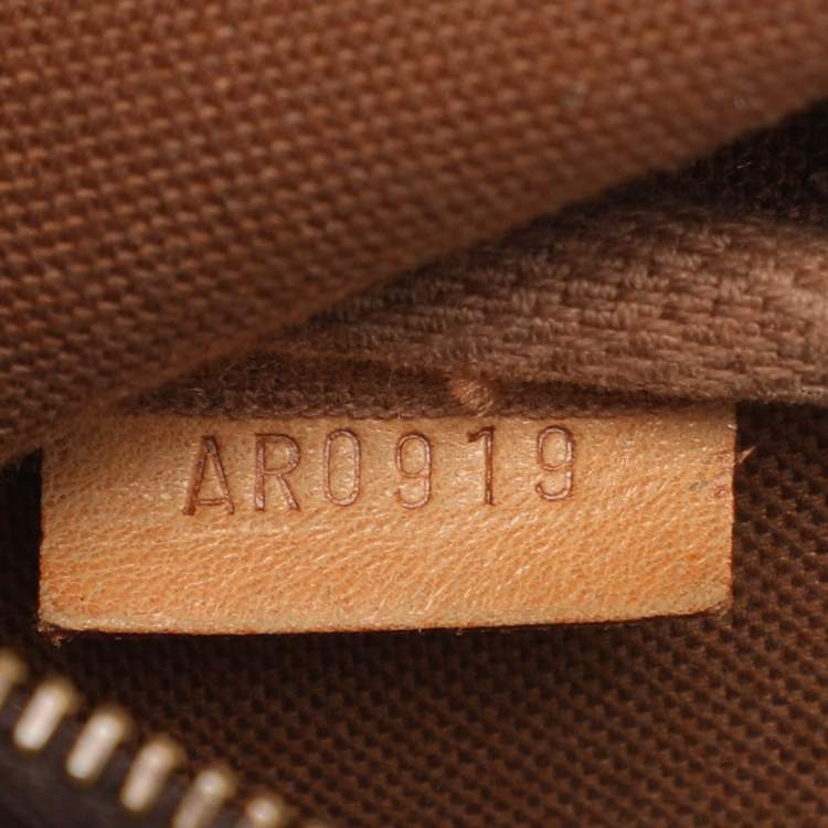 Pre Owned Louis Vuitton Monogram Canvas Pochette Accessoires