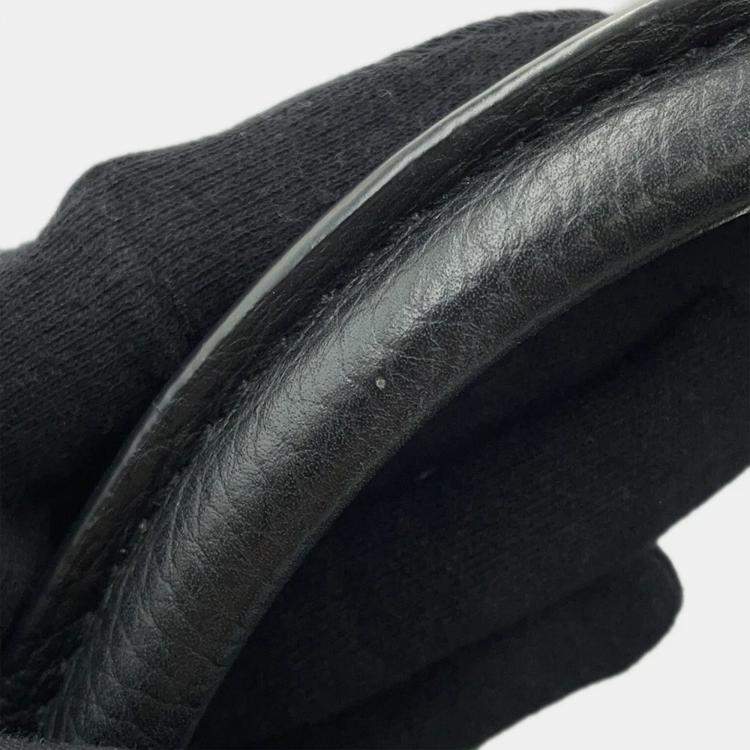 Pre Owned Louis Vuitton Capucines Noir Tweed Size MM