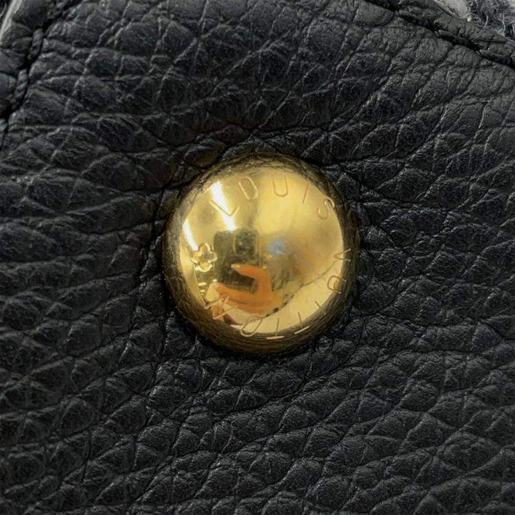 Pre Owned Louis Vuitton Capucines Noir Tweed Size MM