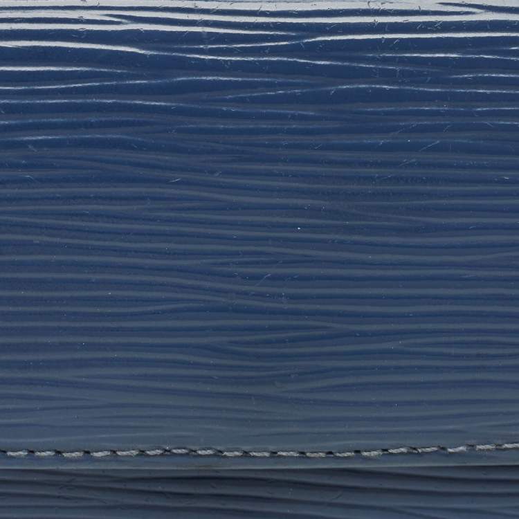 Pre Owned Louis Vuitton Myrtille Blue Epi Leather Sarah Wallet