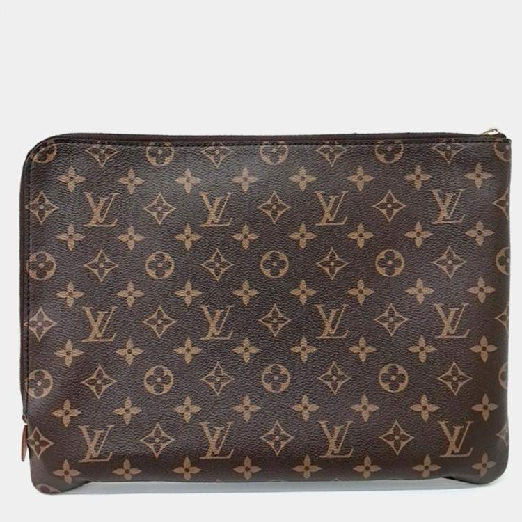 Pre Owned Louis Vuitton Brown Coated canvas Monogram Etu Voyage MM
