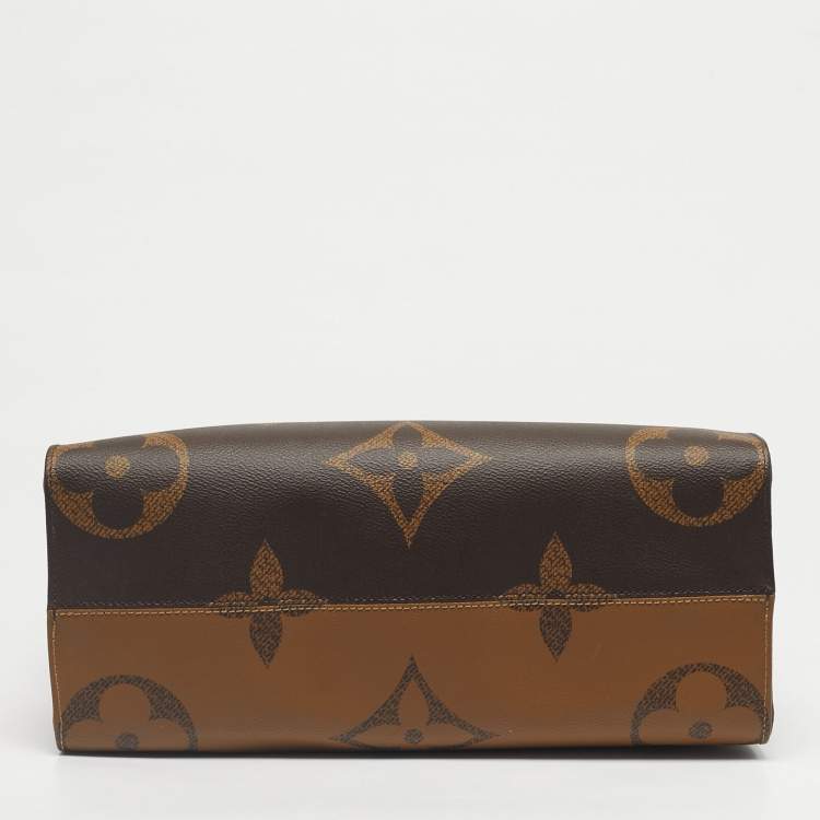 مملوكة مسبقًا Louis Vuitton Monogram Giant Reverse Canvas Onthego MM Bag