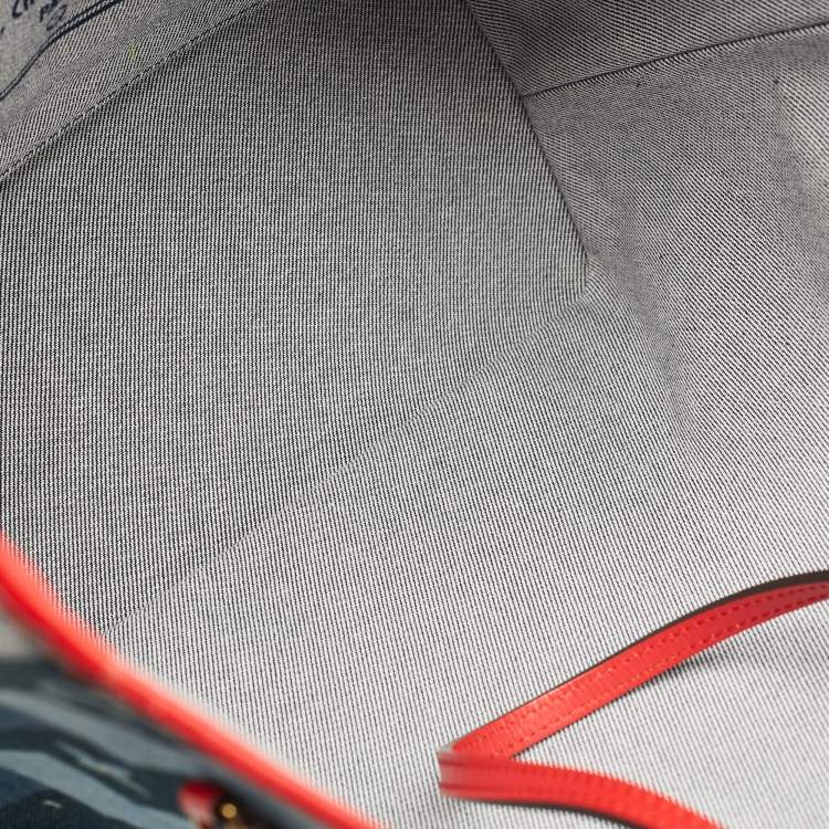 Pre Owned Louis Vuitton Blue/Rouge Damier Monogram Patchwork Denim Neverfull MM Bag