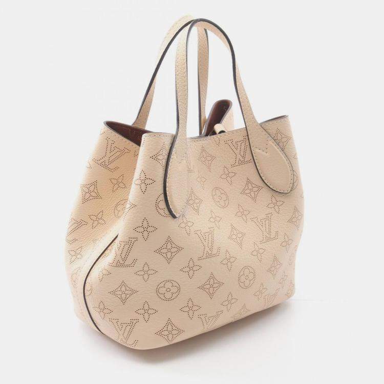 Pre Owned Louis Vuitton Blossom PM Beige Mahina Leather Shoulder Bag