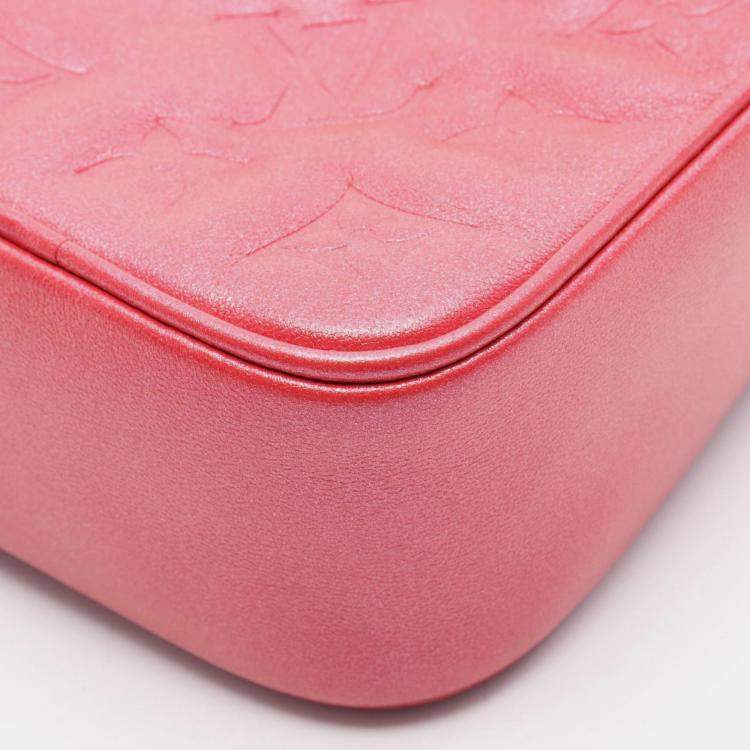 مملوكة مسبقًا Louis Vuitton Loop Red Monogram Empreinte Leather Shoulder Bag