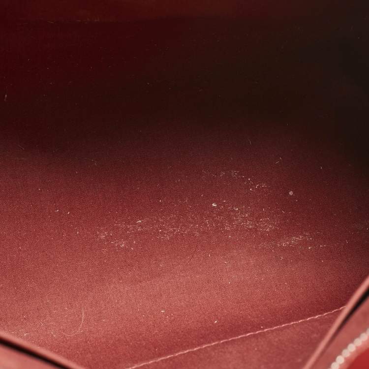 Pre Owned Louis Vuitton Red Epi Leather Brea MM Bag