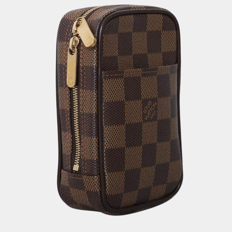 مملوكة مسبقًا Louis Vuitton Damier Ebene Okapi PM Pouch