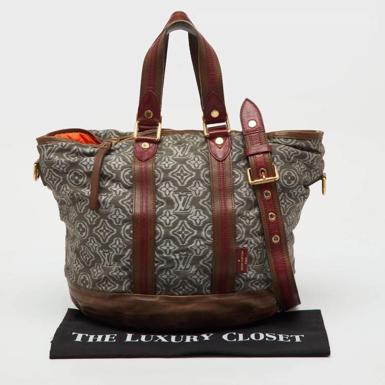 Pre Owned Louis Vuitton Grey/Khaki Monogram Jacquard Fabric and Leather Limited Edition Aviator Bag