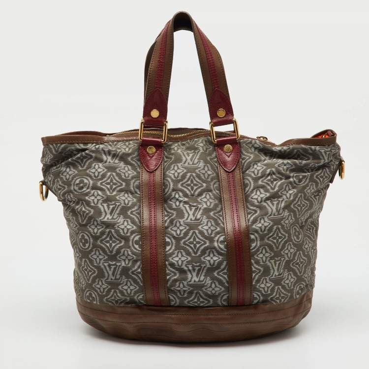 Pre Owned Louis Vuitton Grey/Khaki Monogram Jacquard Fabric and Leather Limited Edition Aviator Bag
