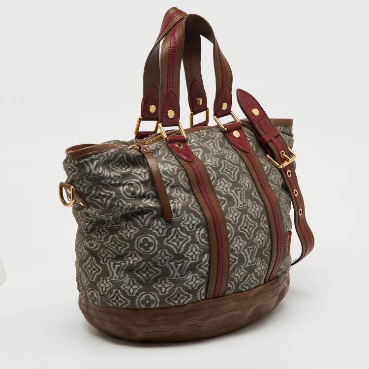 Pre Owned Louis Vuitton Grey/Khaki Monogram Jacquard Fabric and Leather Limited Edition Aviator Bag