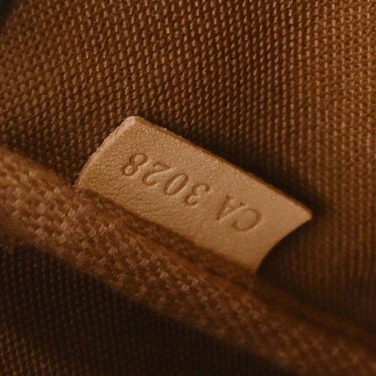 Pre Owned Louis Vuitton Pochette Accessoires Pink Monogram Canvas Clutch Bag