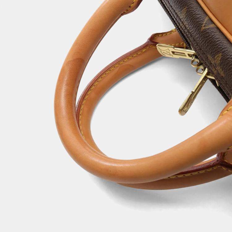 مملوكة مسبقًا Louis Vuitton Evasion MM Monogram Canvas Travel Bag 