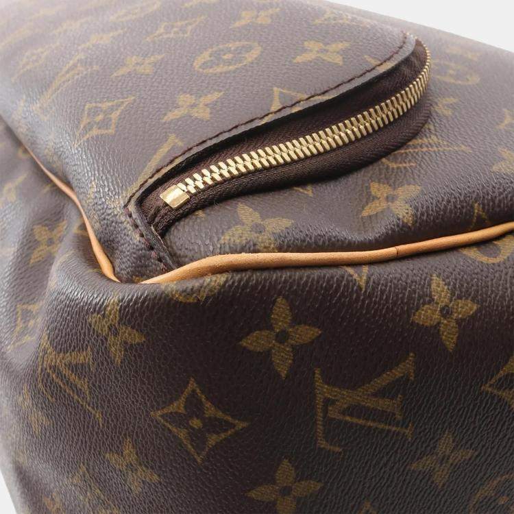 مملوكة مسبقًا Louis Vuitton Evasion MM Monogram Canvas Travel Bag 
