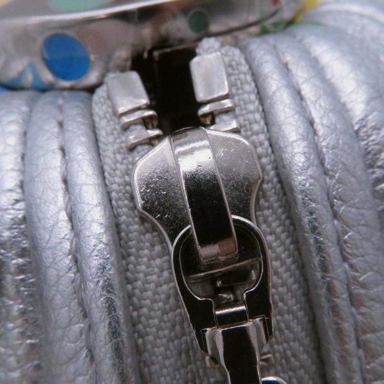 مملوكة مسبقًا لويس فويتون يايوي كوساما بومبكين سلفر مونوغرام يايوي كوساما